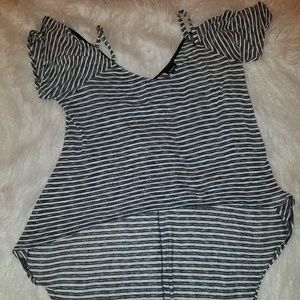 Torrid cold shoulder Hi Lo knit top. 3 plus